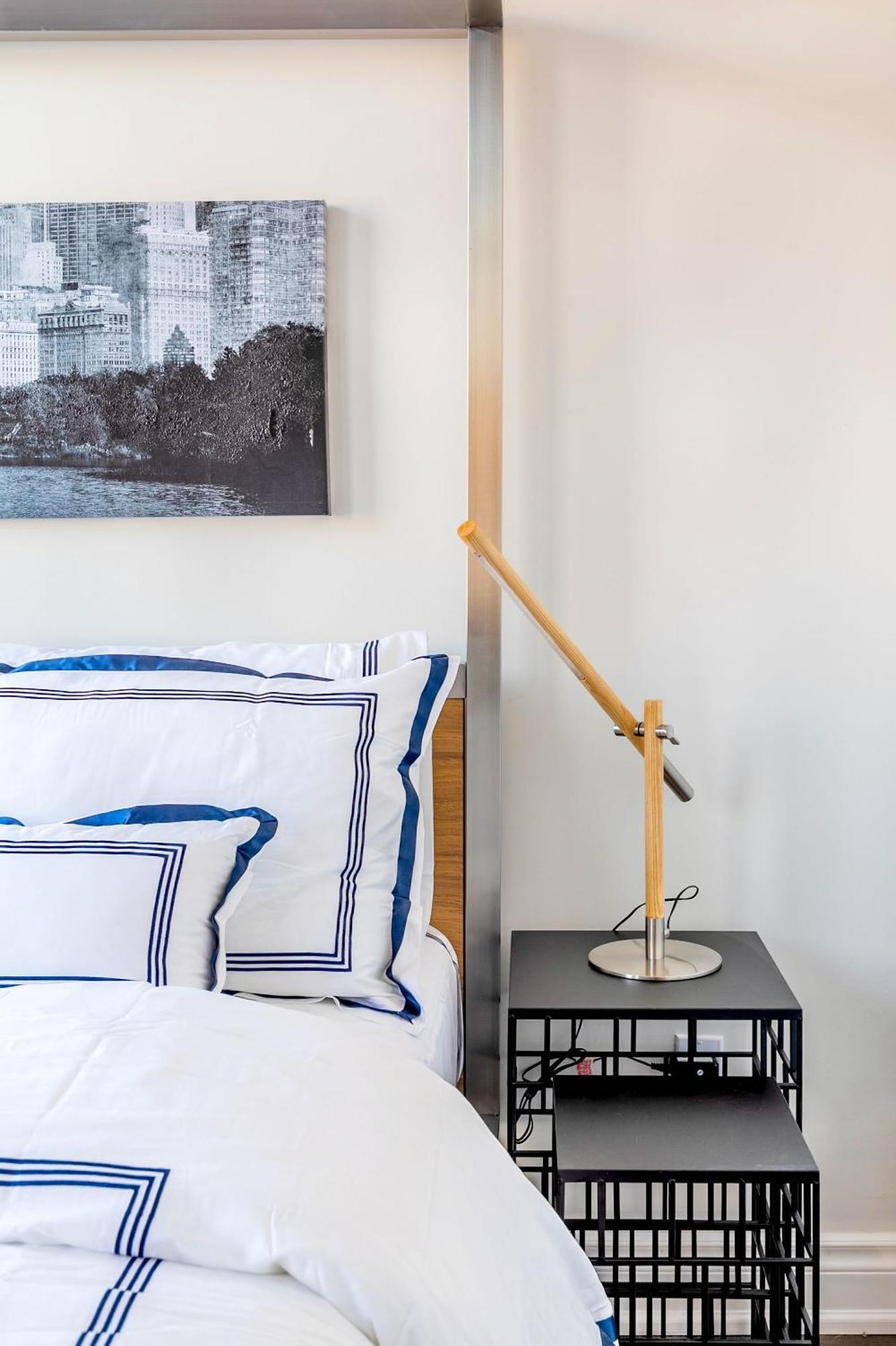 Modern Pet-Friendly Chinatown Apartment Toronto Esterno foto