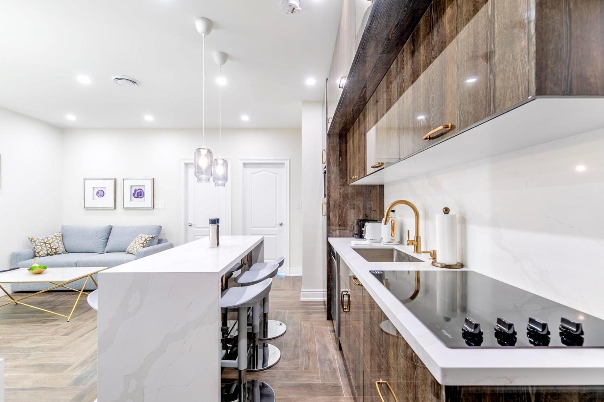 Modern Pet-Friendly Chinatown Apartment Toronto Esterno foto